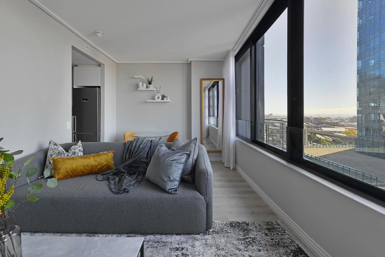 Safiya - Designer Apartment, Stunning Views Cape Town